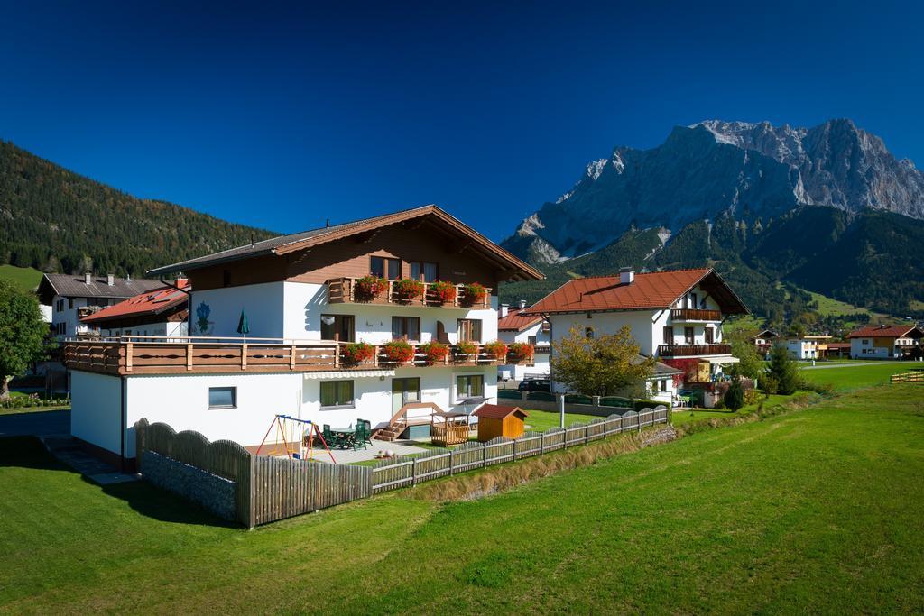 Апартаменти Haus Enzian Лермос Екстер'єр фото